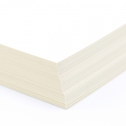 CLOSEOUTS Royal Sundance Natural White 65lb/176g Felt Finish Cover 8-1/2x11 250/pkg