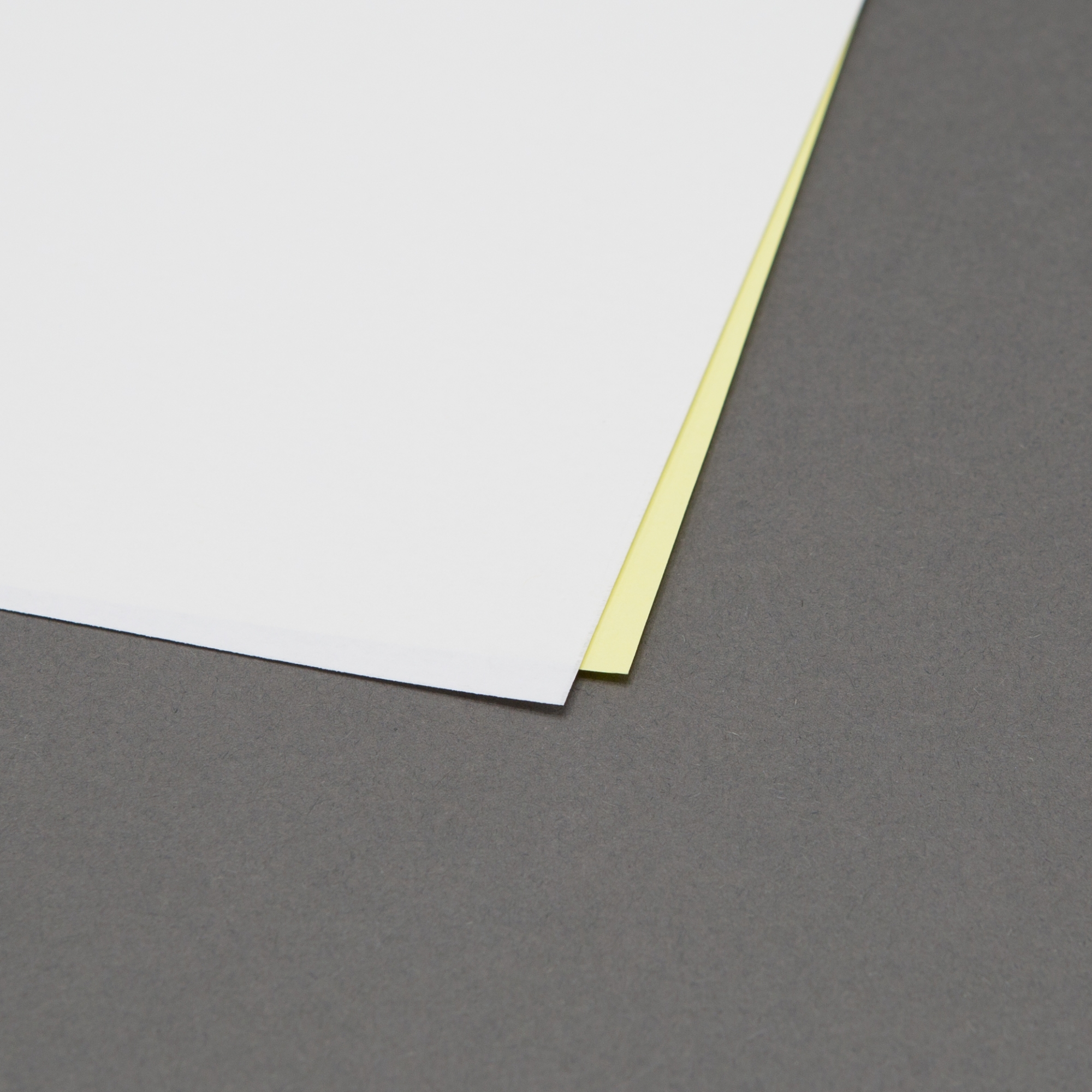 Xerox Carbonless Forms 2Part PreCollated 81/2x14 250/forms/pkg