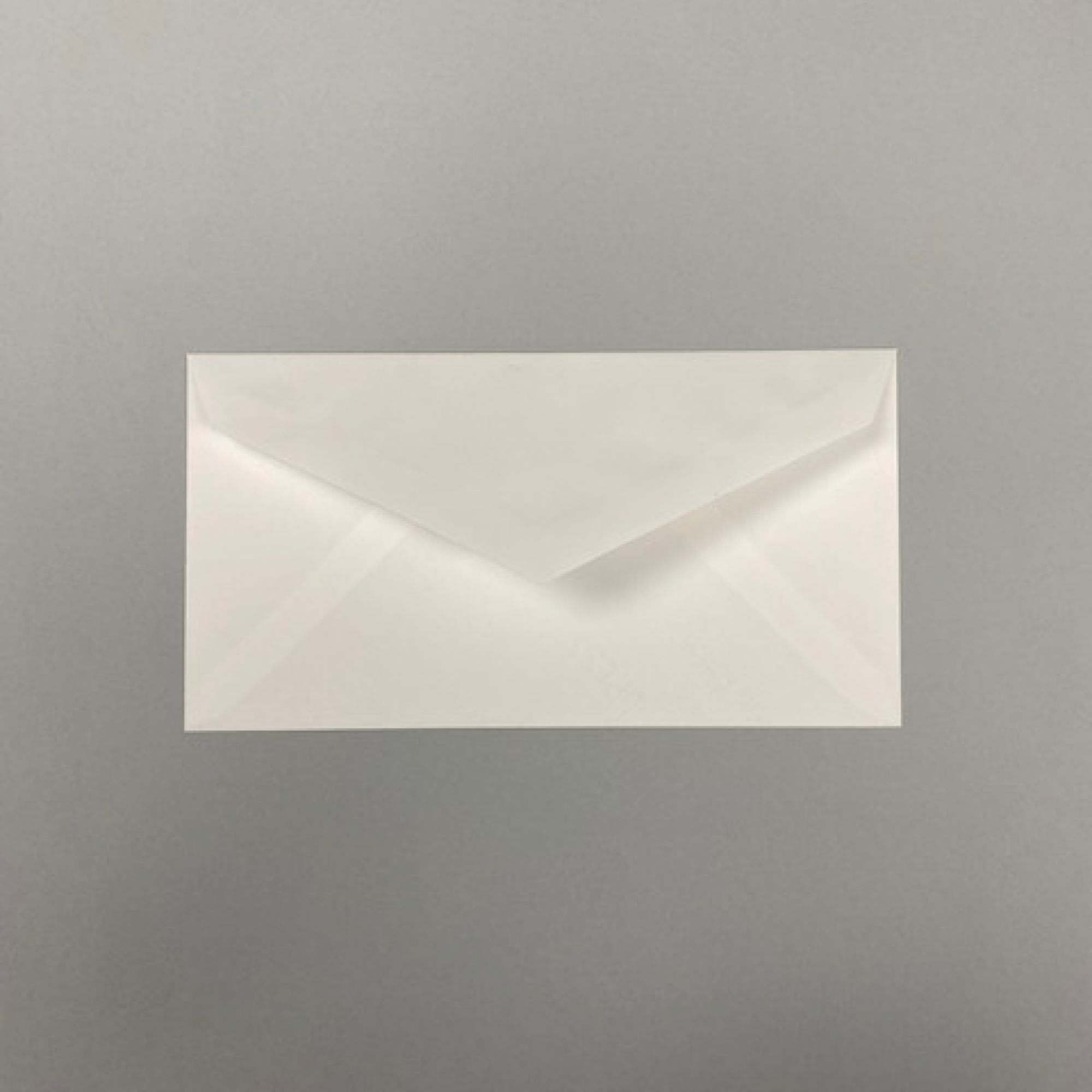 Classic Crest Baronial Ivory Monarch Envelope (3 7/8 x 7 1/2) 500/box ...