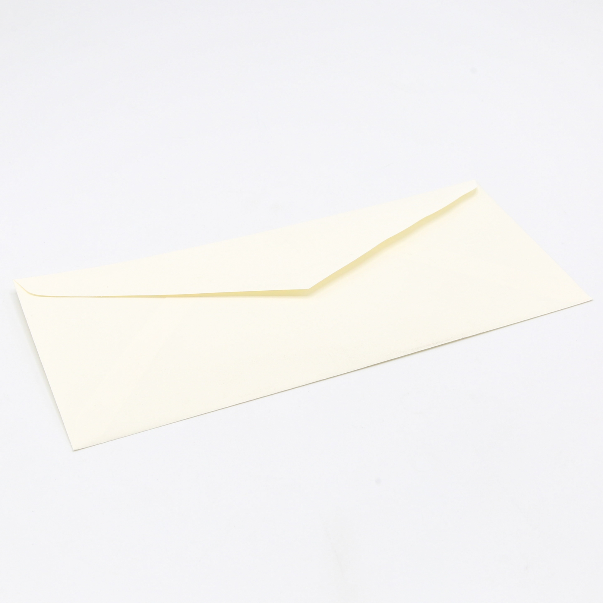 baronial ivory linen - classic® linen papers - Neenah Packaging