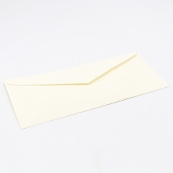 Classic Crest Natural White 24lb Writing Monarch (3 7/8 x 7 1/2) 500/box 